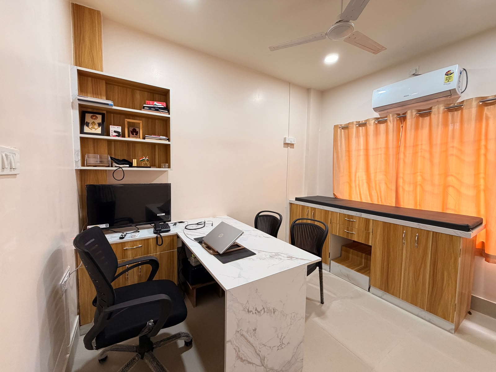 Doctor's Cabin